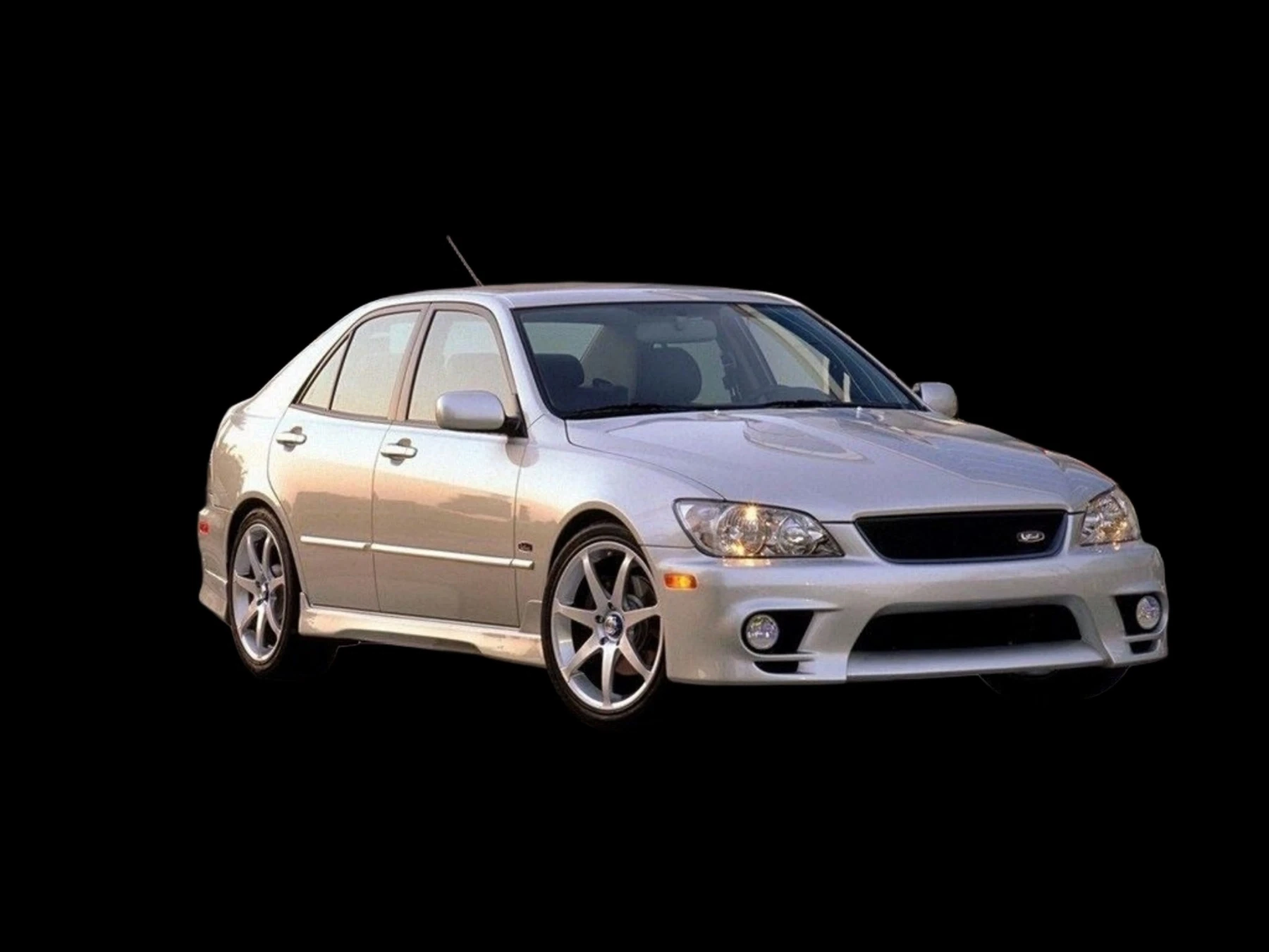 Чому Lexus IS (1998–2005) починає «ревіти»? уся правда про кріплення глушника