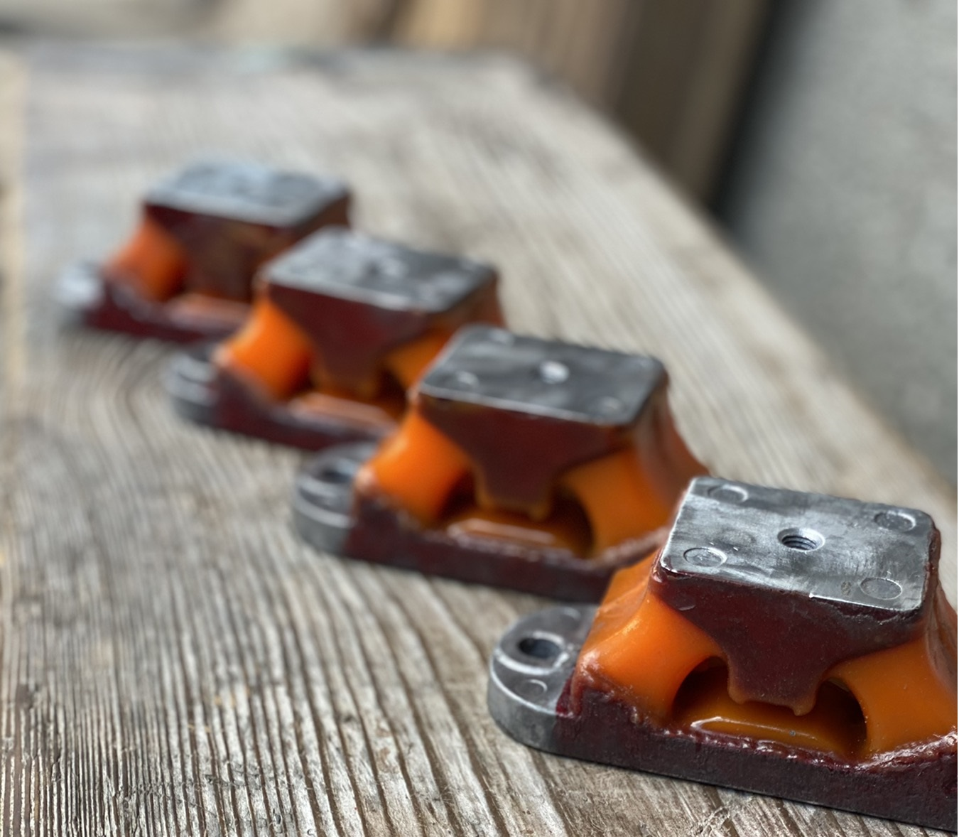 Поліуретанова подушка двигуна Гідроциклу Yamaha 200