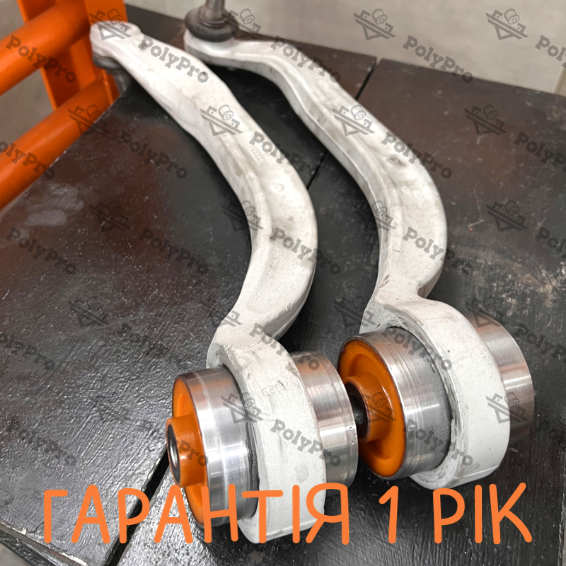 Передній нижній поздовжній важіль Audi A8 1994-2002 Послуга з піскостуйного очищення, покриття порошковою фарбою та перепресування сайлентблока (Сайлентблоки в ціну не входять)