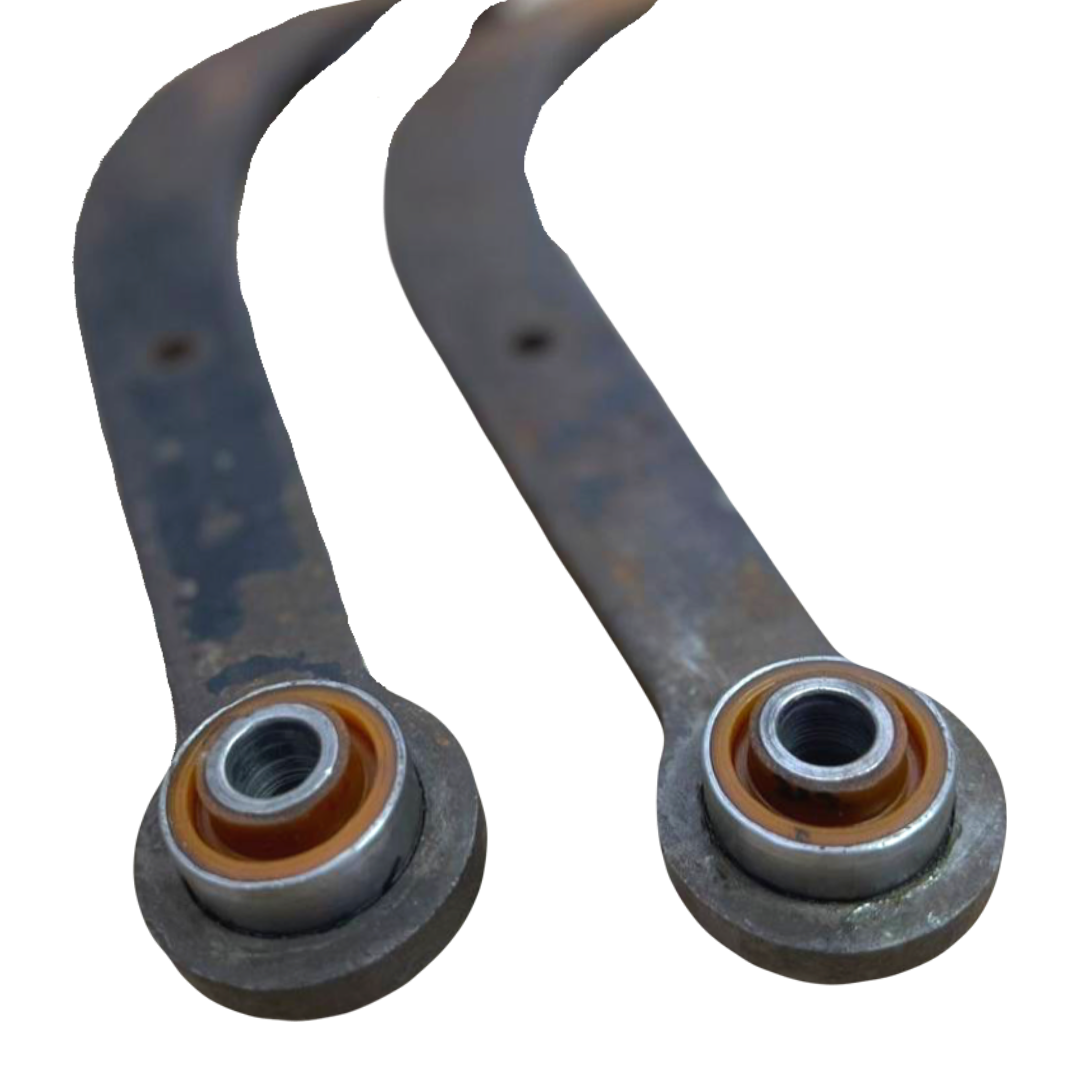 Задній поперечний важіль Toyota Corolla 2000-2006 Послуга з перепресування сайлентблоків (Сайлентблоки в ціну не входять)