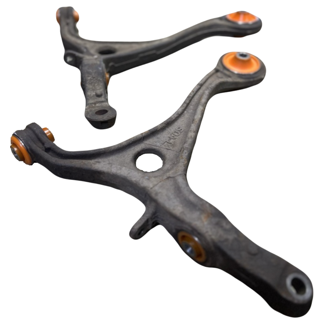 Передній важіль Acura Tsx 2004-2008 Послуга з перепресування сайлентблоків (Сайлентблоки в ціну не входять)