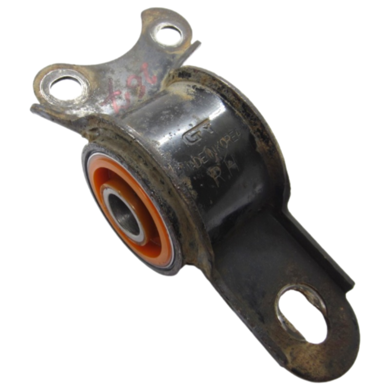 Поліуретановий сайлентблок переднього важеля задній Chevrolet Epica 2006-2014 правий Послуга ПО ЗАМІНІ САЙЛЕНТБЛОКА