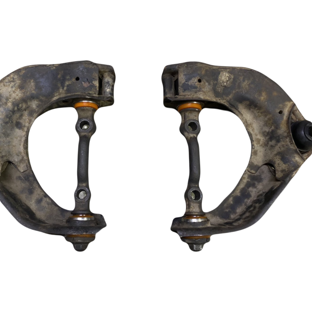 Передній верхній важіль Hyundai H100 1993-2004 Послуга з перепресування сайлентблоків (Сайлентблоки в ціну не входять)