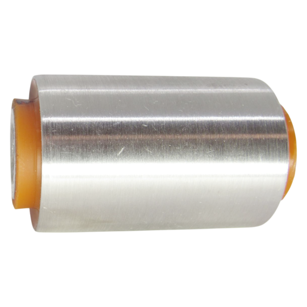 Поліуретановий сайлентблок переднього нижнього важеля передній Nissan Navara 1998-2005