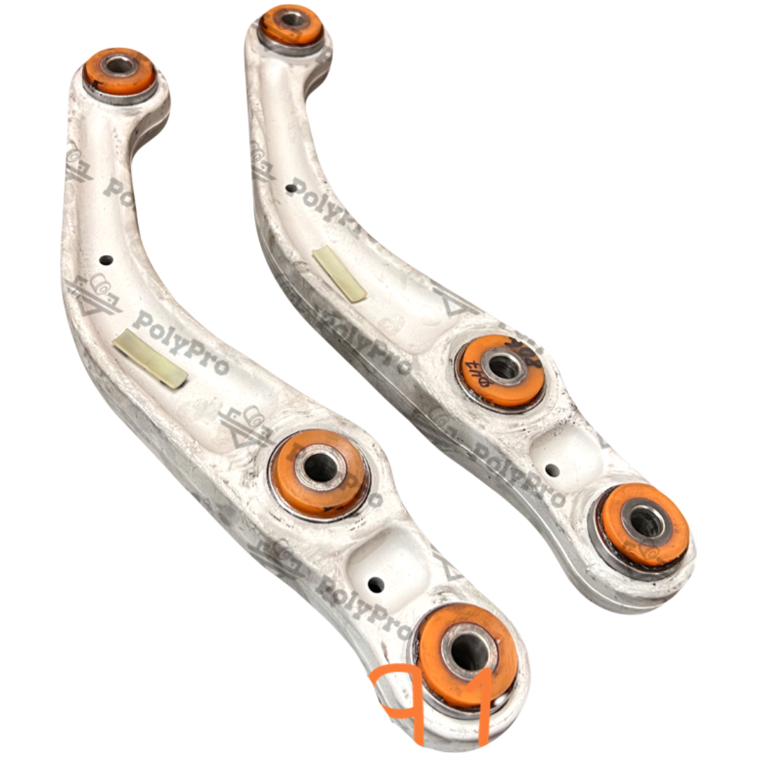 Задній нижній поперечний важіль Audi A8 1994-2002 Послуга з піскостуйного очищення, покриття порошковою фарбою та перепресування сайлентблока (Сайлентблоки в ціну не входять)