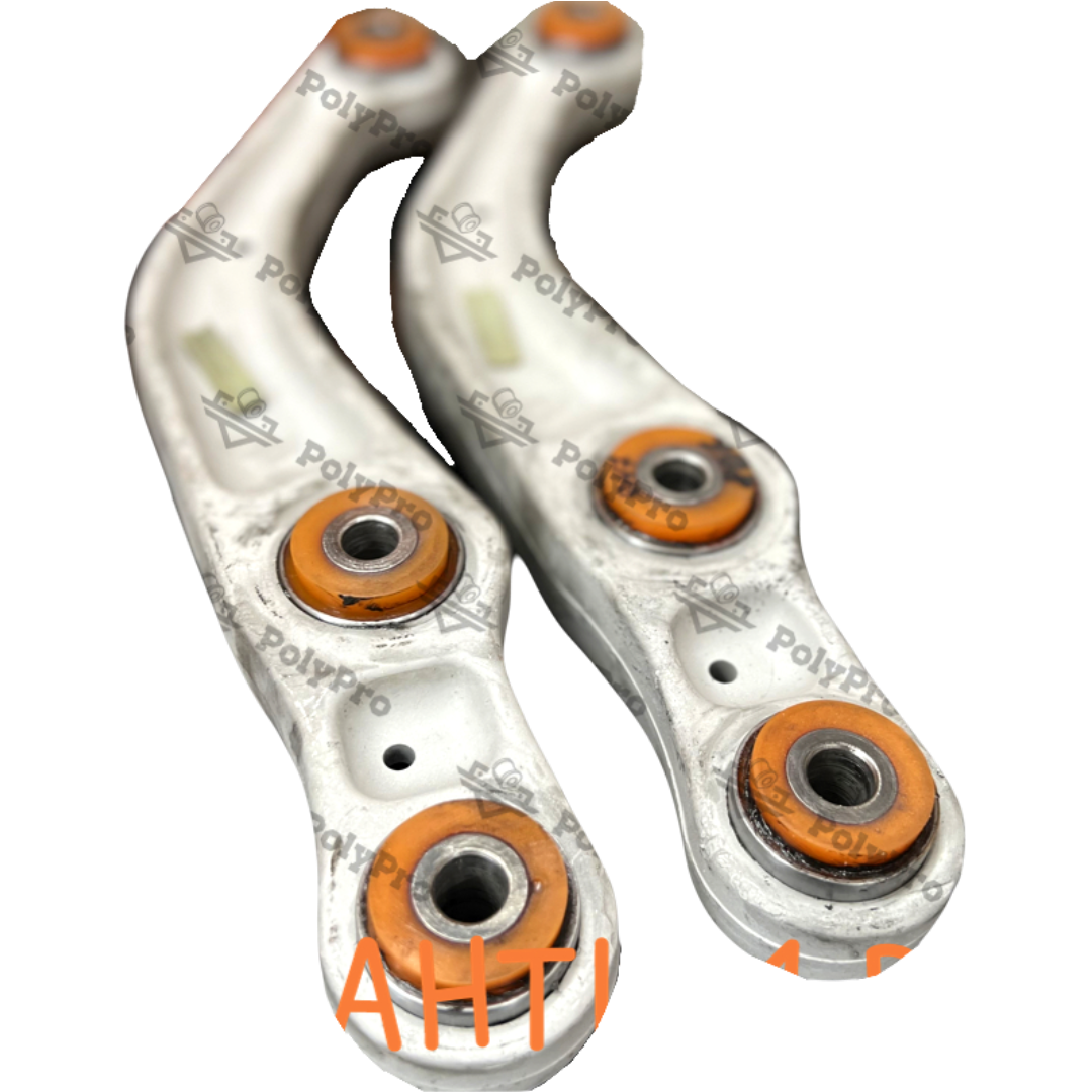 Задній нижній поперечний важіль Audi A8 1994-2002 Послуга з піскостуйного очищення, покриття порошковою фарбою та перепресування сайлентблока (Сайлентблоки в ціну не входять)