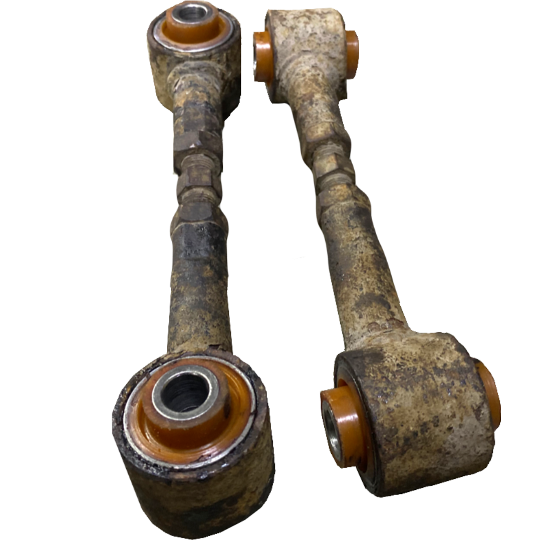 Задній прямий важіль Ford Fusion 2002-2012 Послуга з перепресування сайлентблоків (Сайлентблоки в ціну не входять)