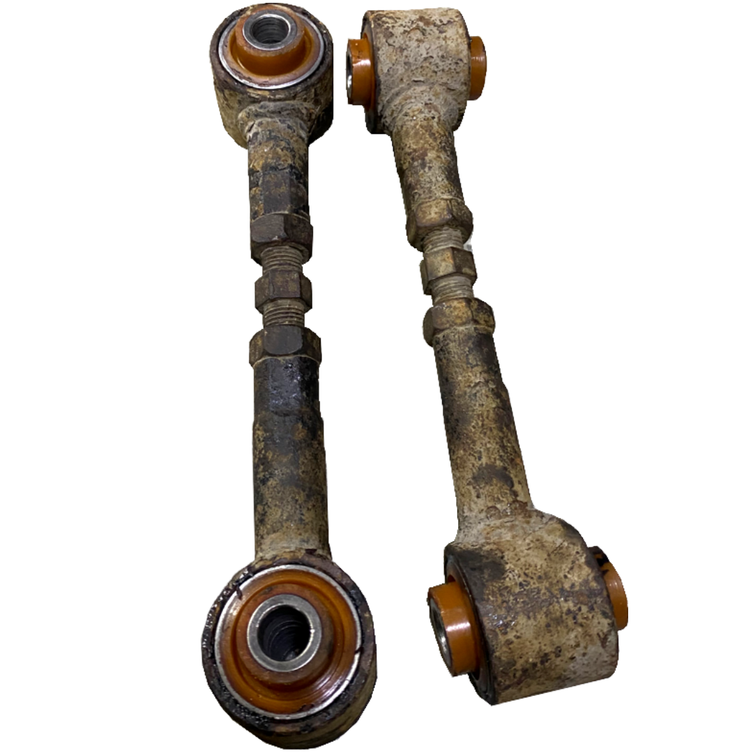 Задній прямий важіль Ford Fusion 2002-2012 Послуга з перепресування сайлентблоків (Сайлентблоки в ціну не входять)