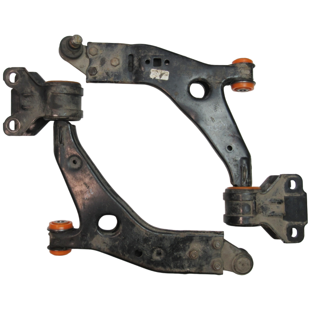 Передний рычаг Ford Escape 2012-2019 Услуга с перепресовки сайлентблоков (Сайлентблоки в цену не входят)