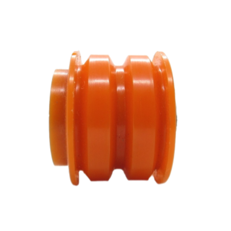 Полиуретановый сайлентблок заднего продольного рычага передний Infiniti G 1991-1996