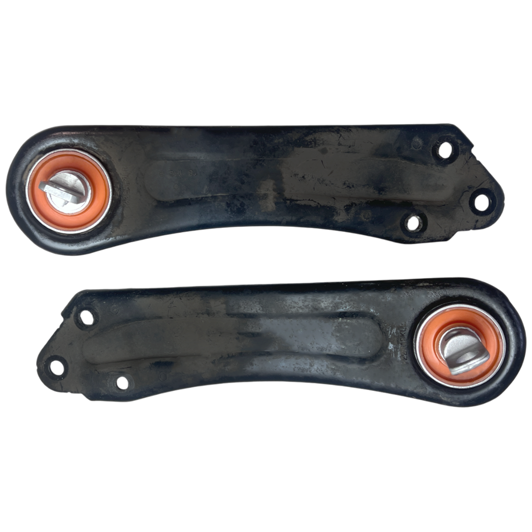 Задний продольный рычаг Jeep Cherokee 2013-2018 Услуга с перепресовки сайлентблоков (Сайлентблоки в цену не входят)