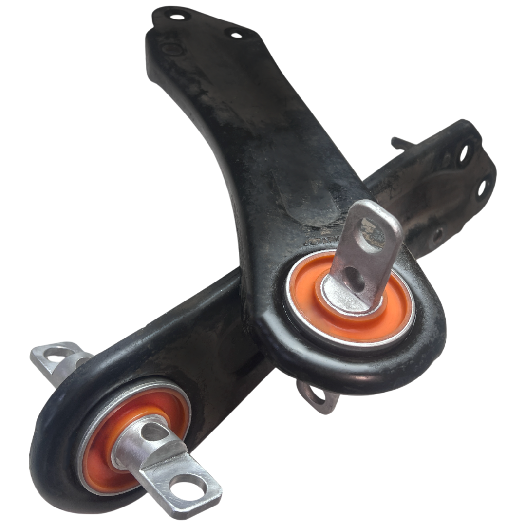 Задний продольный рычаг Jeep Cherokee 2013-2018 Услуга с перепресовки сайлентблоков (Сайлентблоки в цену не входят)