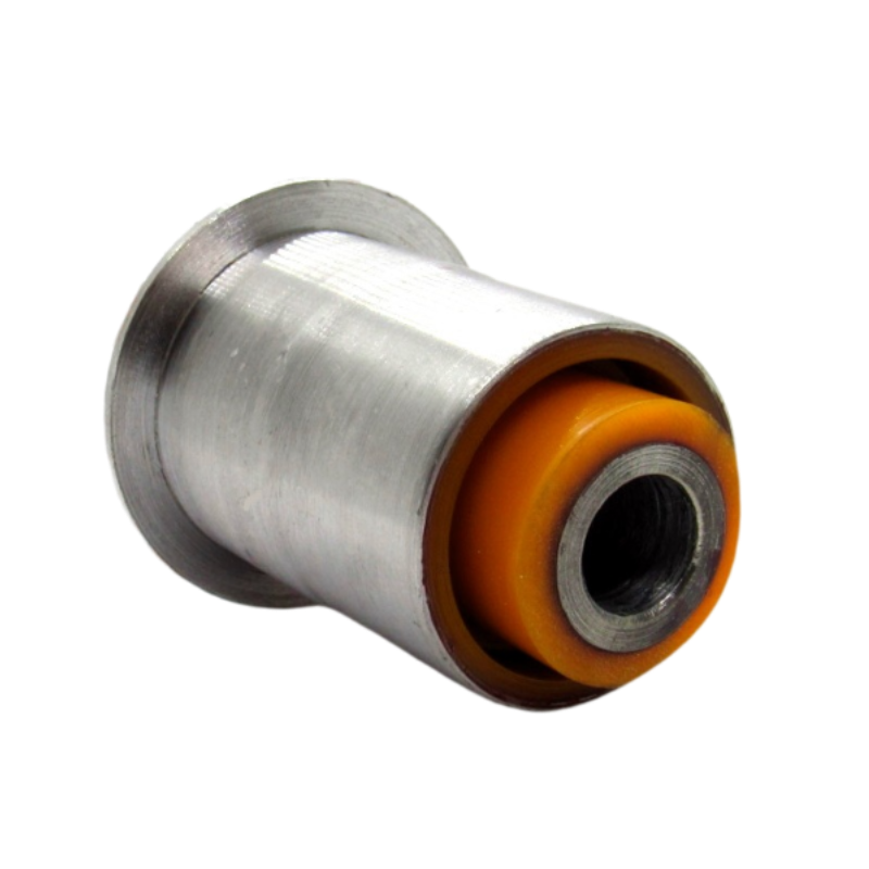 Поліуретановий сайлентблок заднього верхнього важеля Nissan Titan 2004-2015