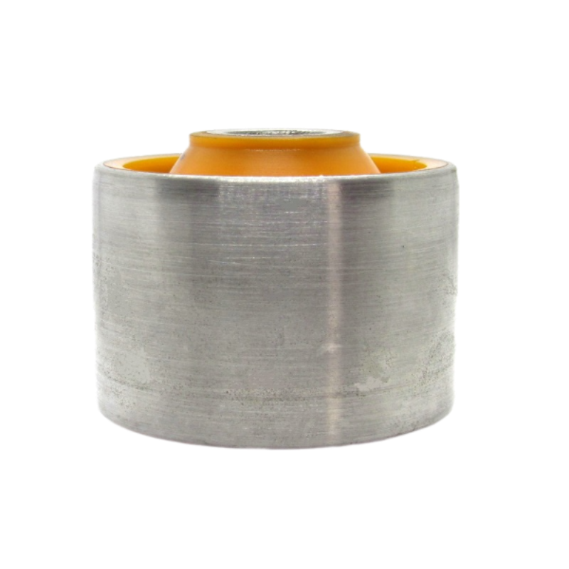 Поліуретановий сайлентблок переднього важеля посередині Nissan Patrol 1987-1998