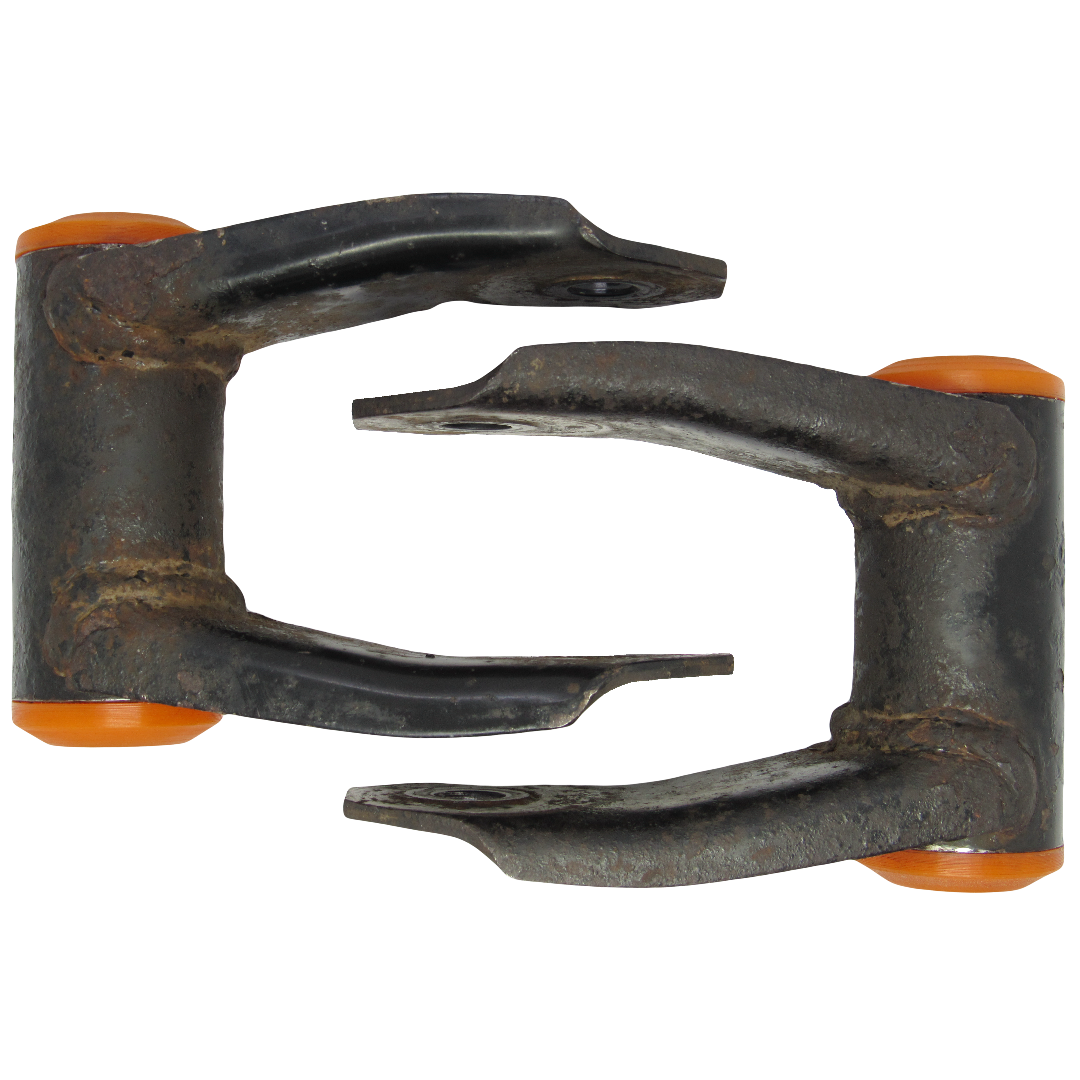 Скоба кріплення задньої ресори Nissan Auster 1986-1990 Послуга з перепресування сайлентблоків (Сайлентблоки в ціну не входять)