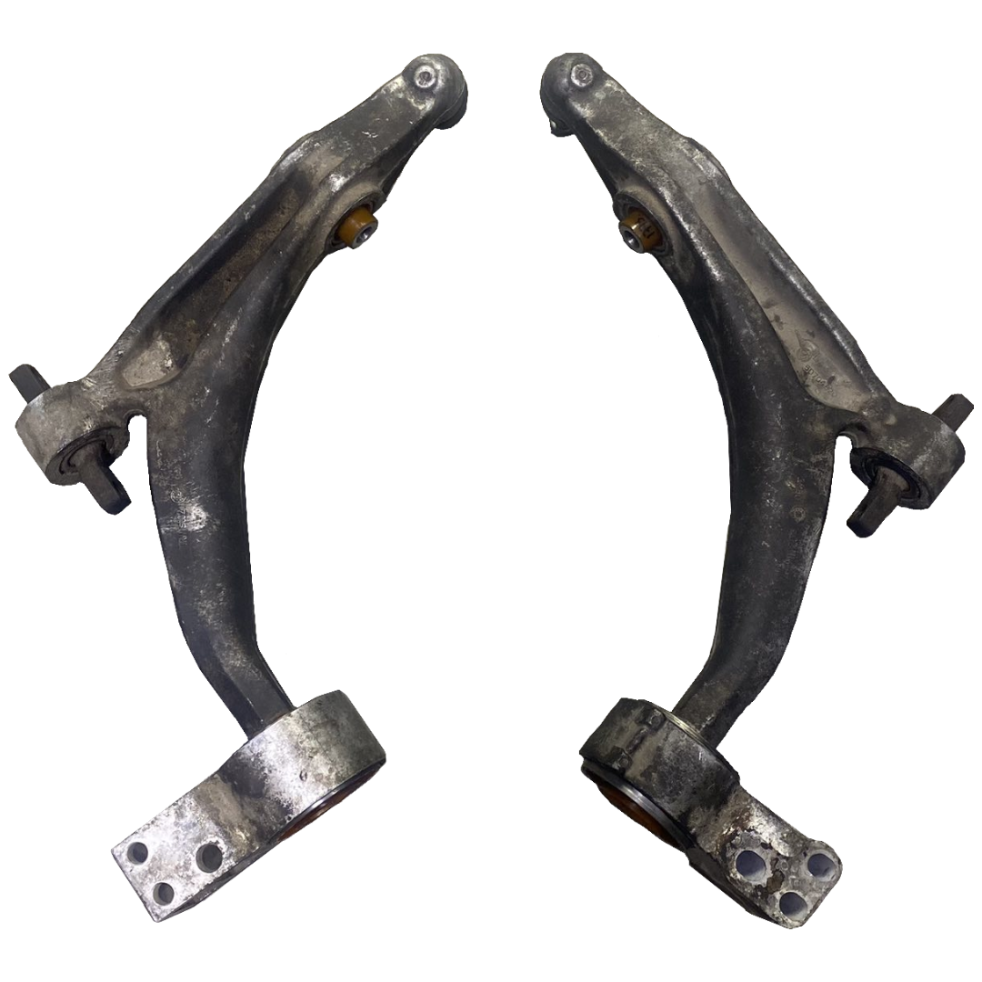 Передній нижній важіль Alfa Romeo 159 2005-2011 Послуга з перепресування сайлентблоків (Сайлентблоки в ціну не входять)