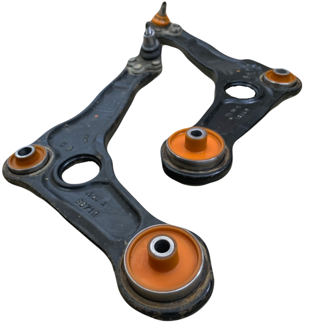 Передній нижній важіль Renault Espace 2016- Послуга з перепресування сайлентблоків (Сайлентблоки в ціну не входять)