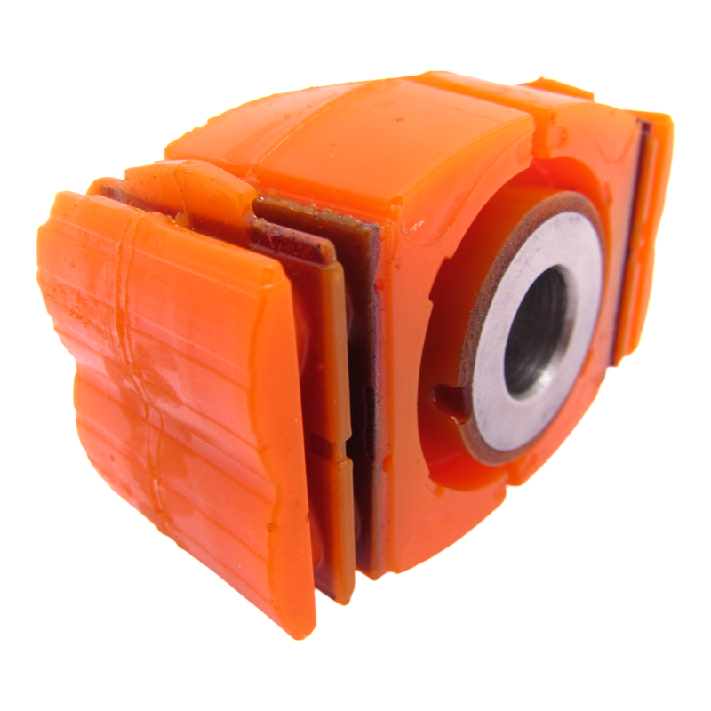 Поліуретановий сайлентблок задньої цапфи передній Audi Q5 2008-2018