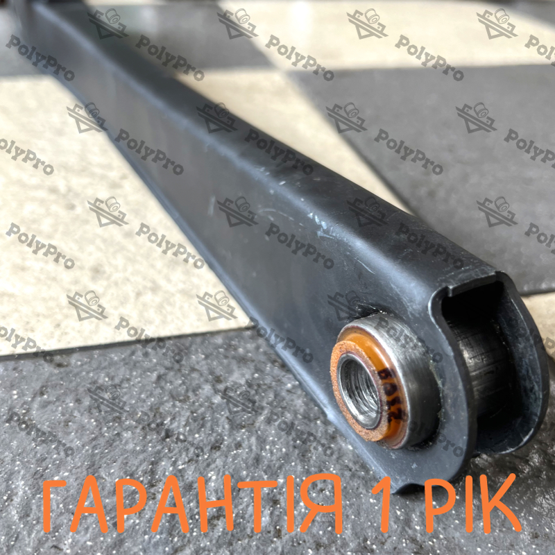 Задній поздовжній важіль Renault Safrane 1992-2000 Послуга з піскостуйного очищення, покриття порошковою фарбою та перепресування сайлентблока (Сайлентблоки в ціну не входять)