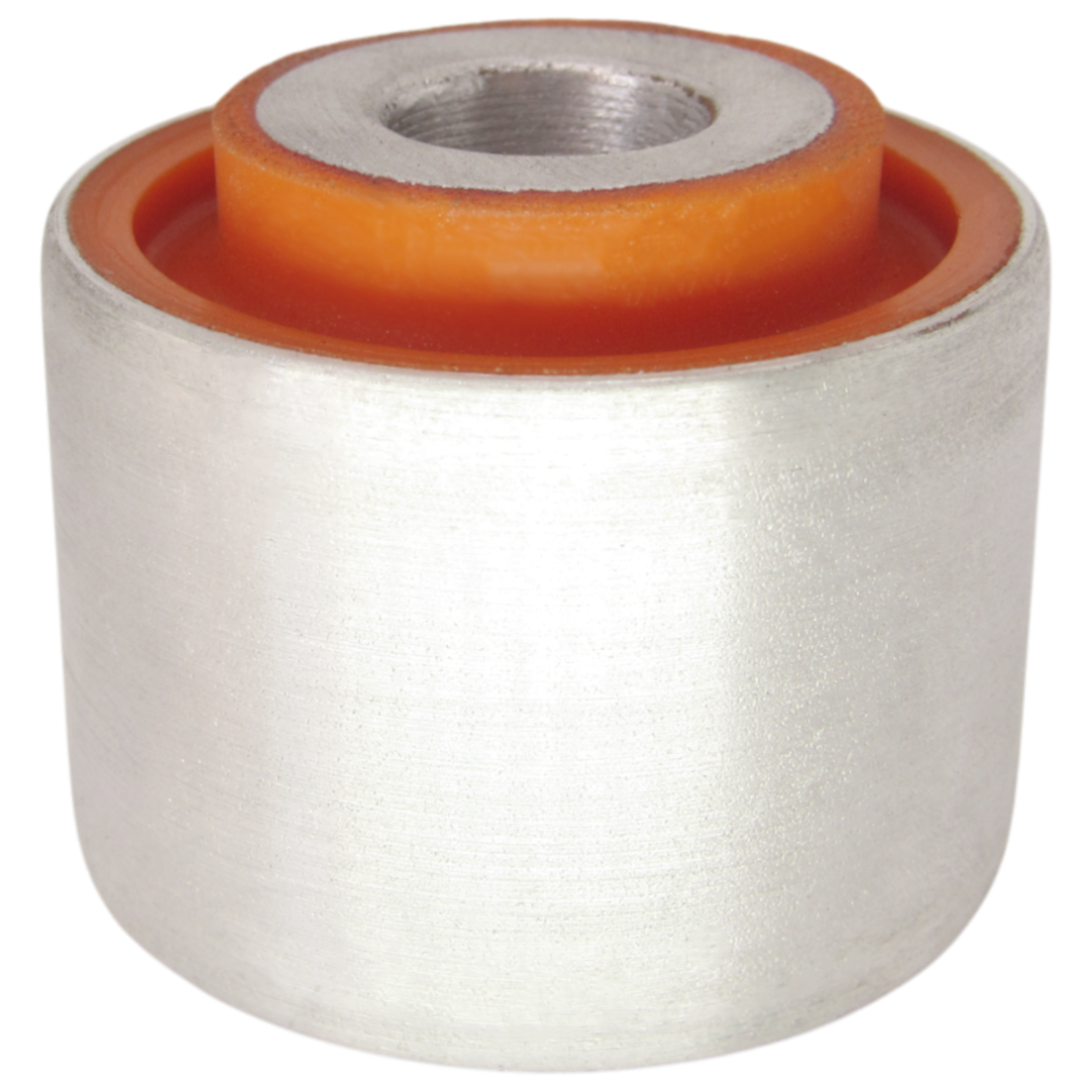 Поліуретановий сайлентблок заднього поперечного короткого важеля зовнішній Toyota Kluger 2013-