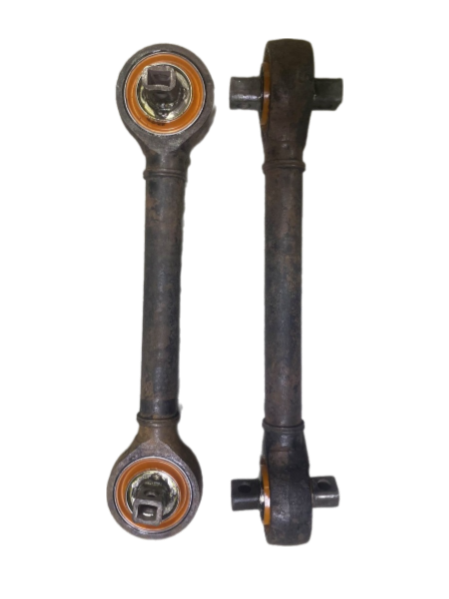 Тяга балансиру Hino Ranger 1969- Послуга з перепресування сайлентблоків (Сайлентблоки в ціну не входять)