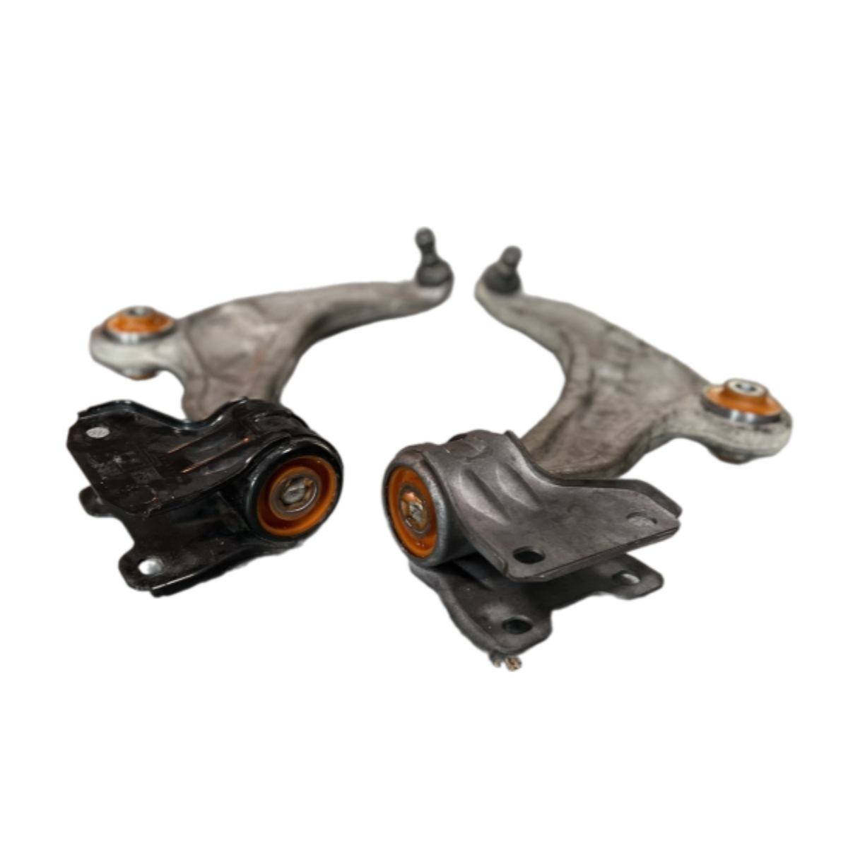 Передній важіль Lincoln Mkx 2016- Послуга з перепресування сайлентблоків (Сайлентблоки в ціну не входять)