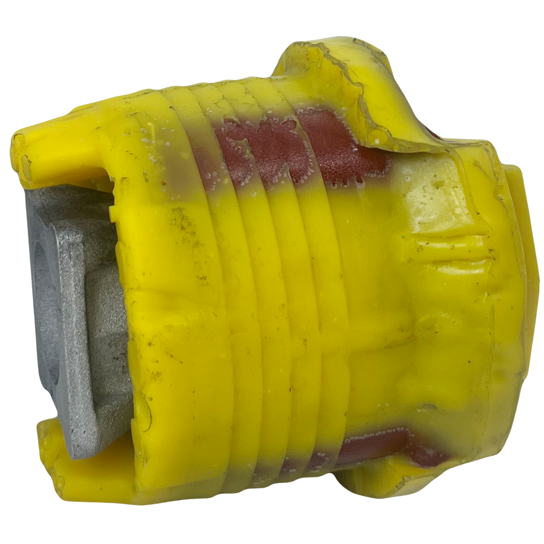 Поліуретановий сайлентблок заднього підрамника задній Merсedes 209 2002-2009 HARDNESS