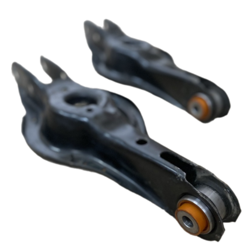 Задній підпружинний важіль Bmw F21 2011- Послуга з перепресування сайлентблоків (Сайлентблоки в ціну не входять)