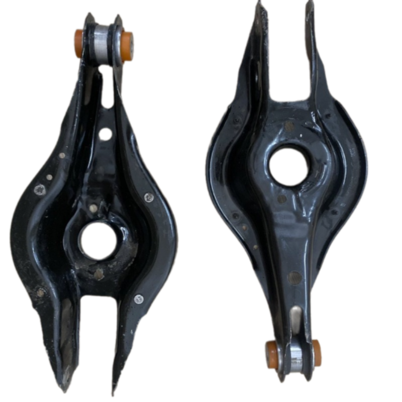 Задній підпружинний важіль Bmw F21 2011- Послуга з перепресування сайлентблоків (Сайлентблоки в ціну не входять)