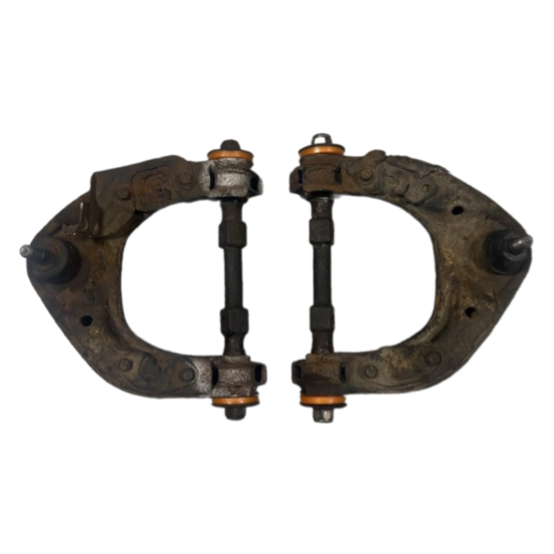 Передній верхній важіль Mitsubishi L200 1986-1996 Послуга з перепресування сайлентблоків (Сайлентблоки в ціну не входять)