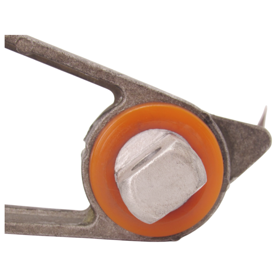 Поліуретанова подушка двигуна задня нижня Alfa Romeo 159 2005-2011 3,2L  Послуга ПО ЗАМІНІ маленького САЙЛЕНТБЛОКА