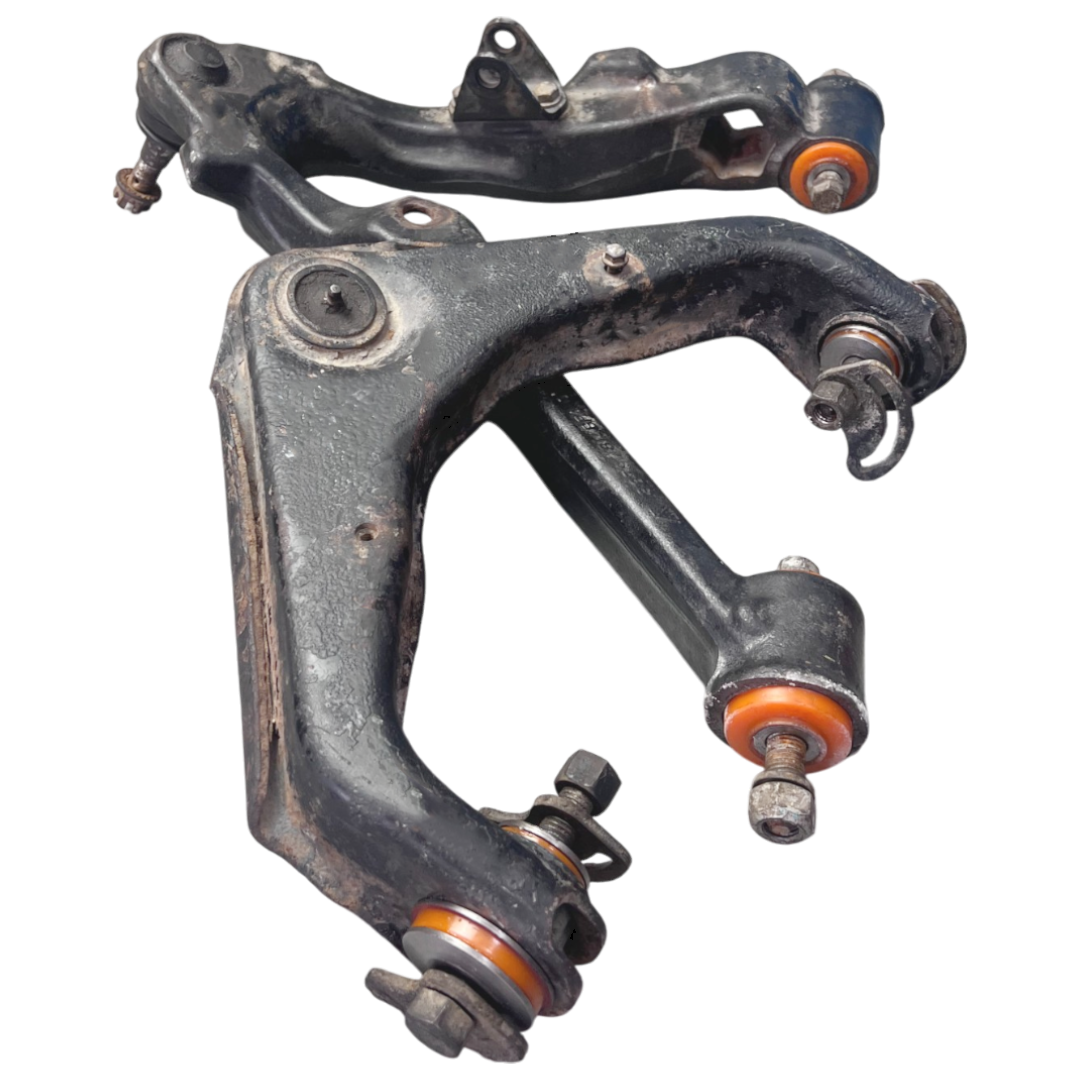 Передня підвіска Hummer H2 2002-2009 Послуга з перепресування сайлентблоків (Сайлентблоки в ціну не входять)