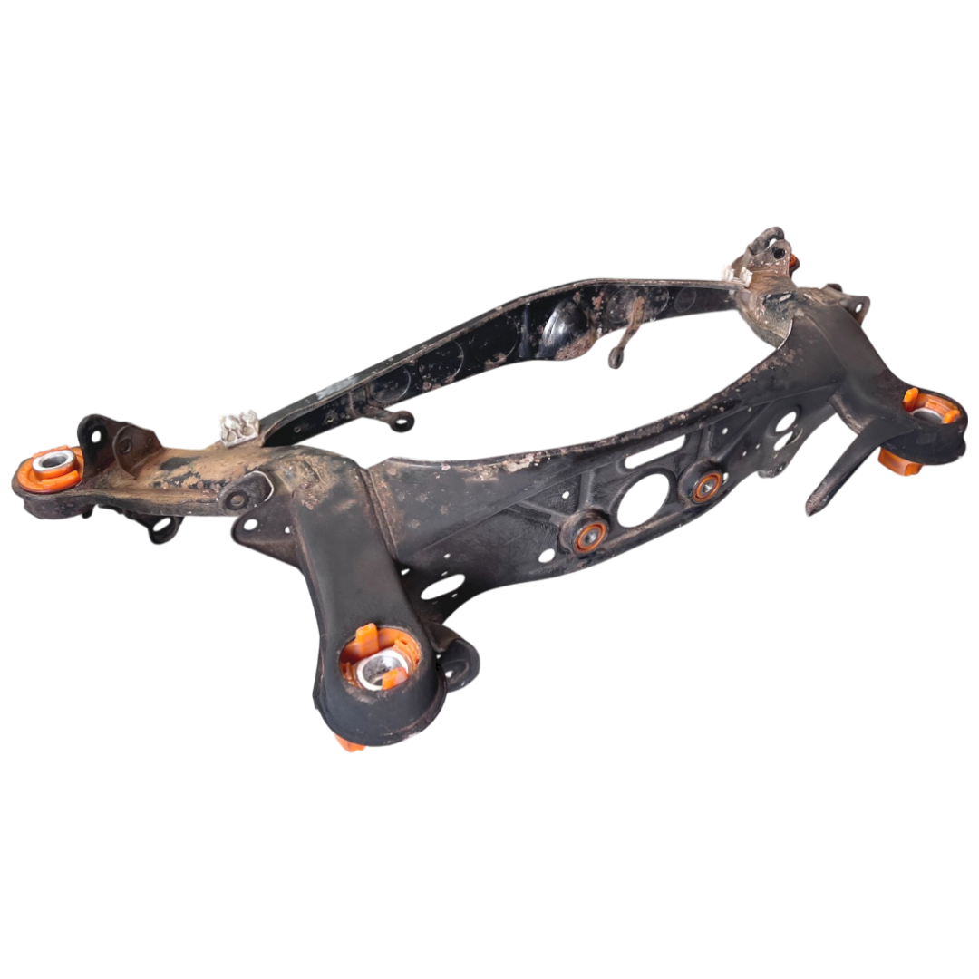 Задний подрамник Ssang Yong Rodius 2001-2012 Услуга с перепресовки сайлентблоков (Сайлентблоки в цену не входят)