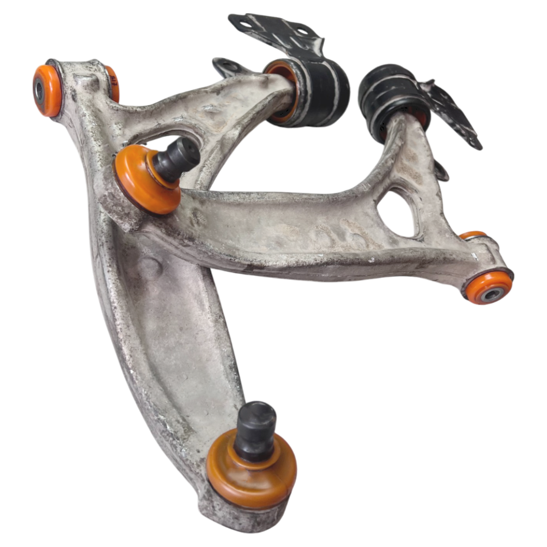 Передній важіль Ford C-Max 2010- Послуга з перепресування сайлентблоків (Сайлентблоки в ціну не входять)