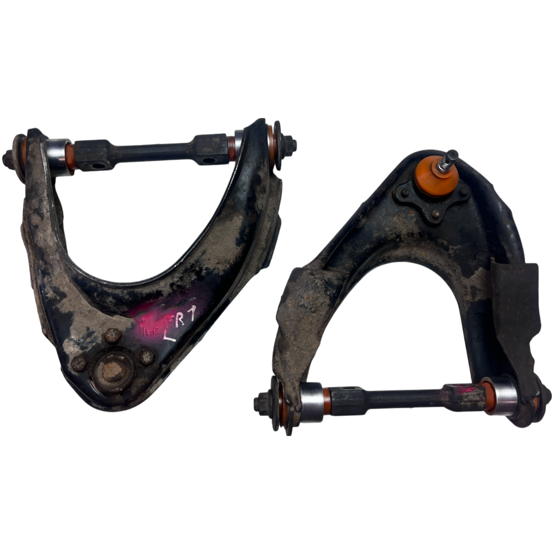 Передняя подвеска автомобиля Mazda B-Serie 1998-2006 Услуга с перепресовки сайлентблоков (Сайлентблоки в цену не входят)