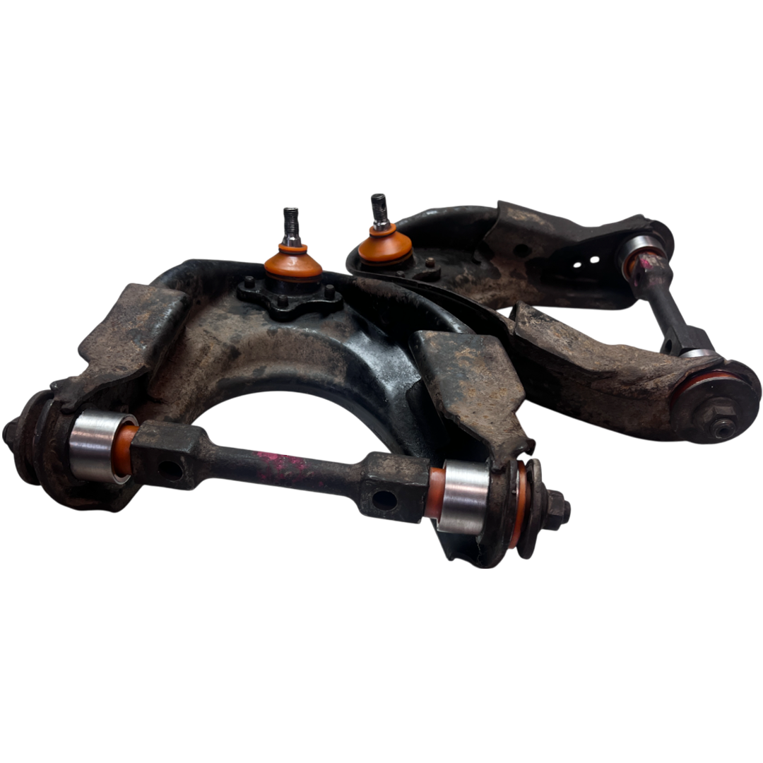 Передняя подвеска автомобиля Mazda B-Serie 1998-2006 Услуга с перепресовки сайлентблоков (Сайлентблоки в цену не входят)