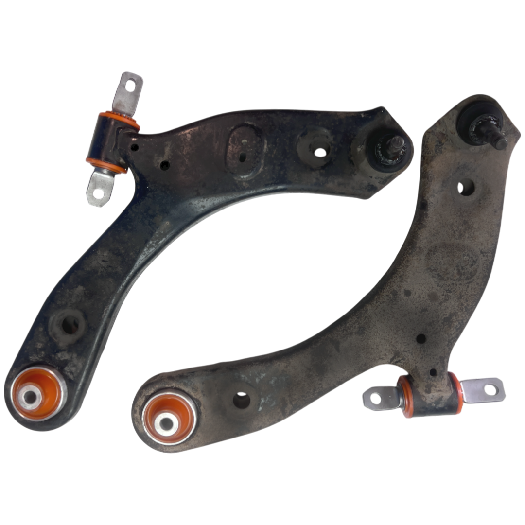 Передній нижній важіль Suzuki Kizashi 2009-2014 Послуга з перепресування сайлентблоків (Сайлентблоки в ціну не входять)