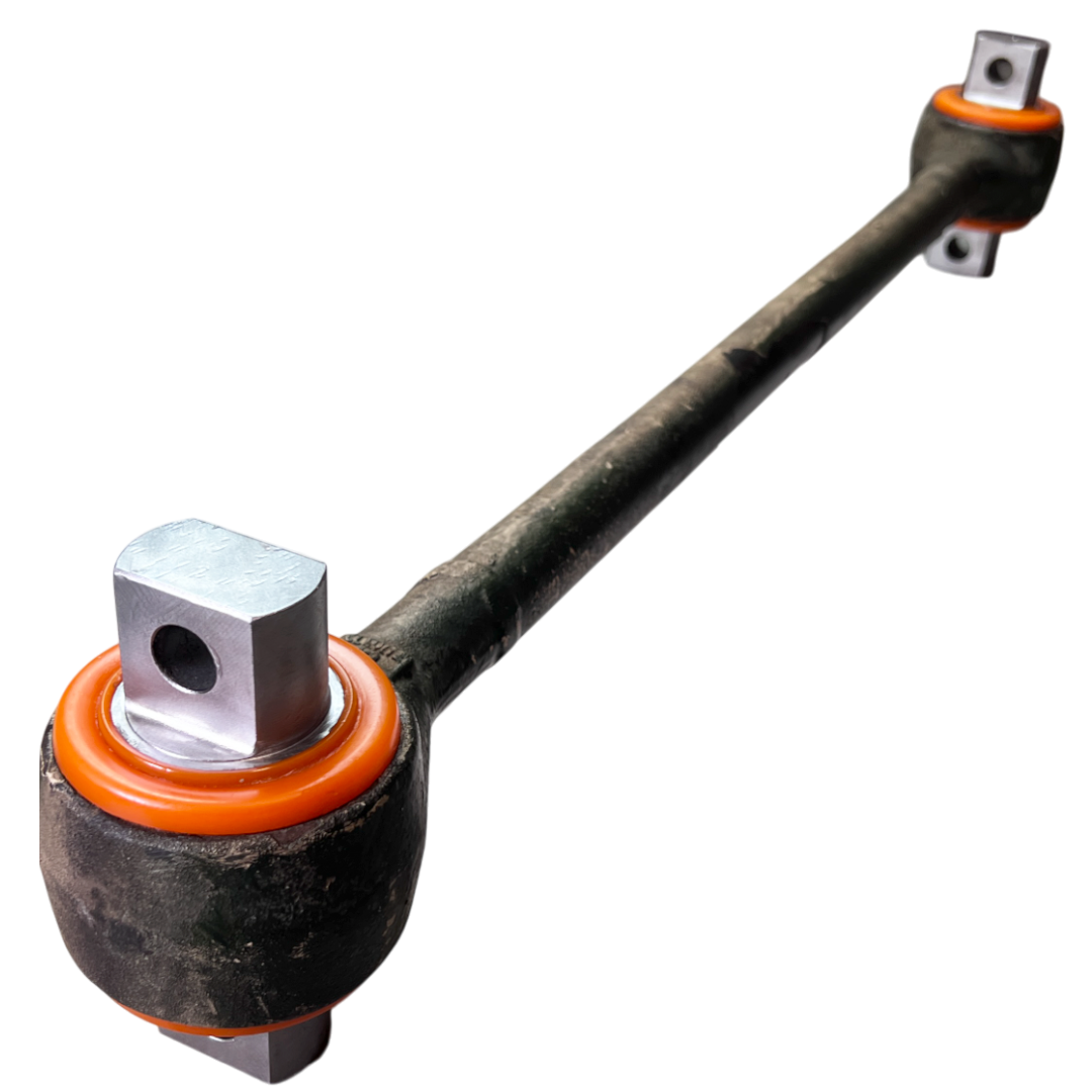 Поздовжня тяга Oshkosh M1070 Послуга з перепресування сайлентблоків (Сайлентблоки в ціну не входять)