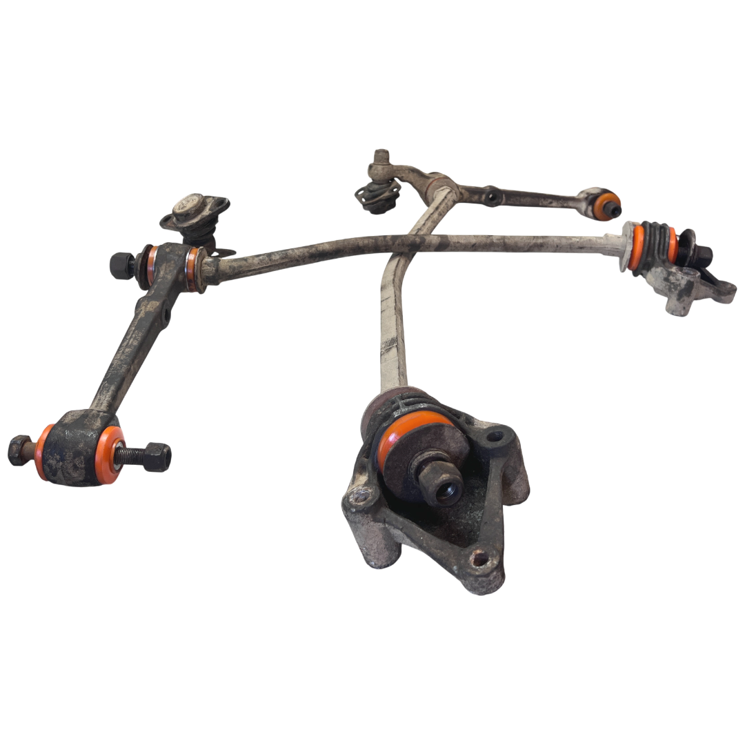 Передній нижній важіль Toyota Hilux 2015- Послуга з перепресування сайлентблоків (Сайлентблоки в ціну не входять)