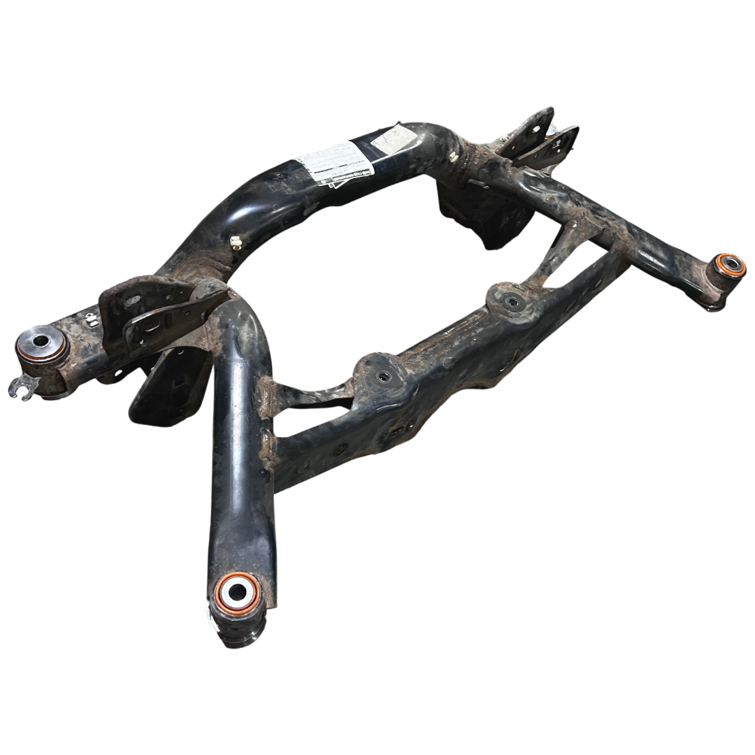 Задній підрамник Audi Q3 2011-2014 Послуга з перепресування сайлентблоків (Сайлентблоки в ціну не входять)